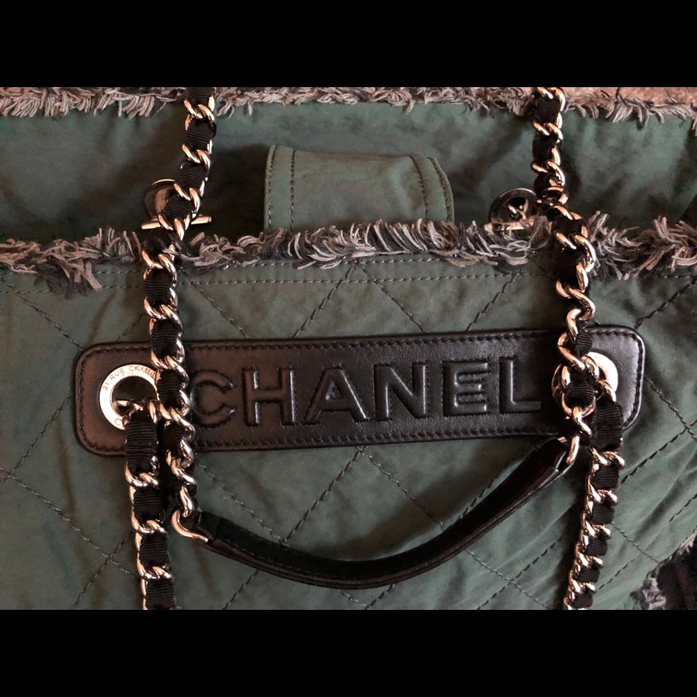 Chanel deauville tote
